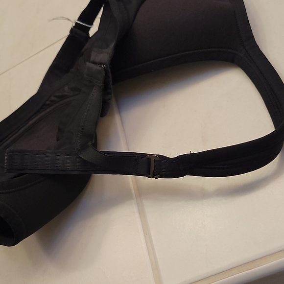 Natori Yoga Sports Bra High-Impact Support Compressive Fit - Picture 11 of 16